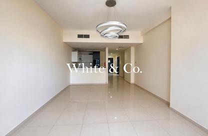 Apartment - 1 Bedroom - 2 Bathrooms for rent in Golf Veduta Hotel Apartments B - Golf Veduta Hotel Apartments - Golf Town - Damac Hills - Dubai