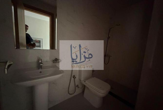 105542373 - Property Image 2