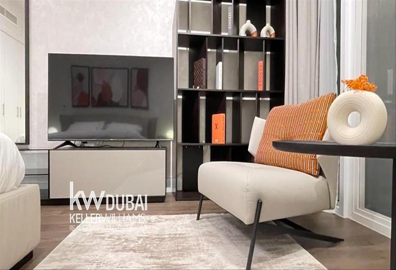 MODERN FURNISHED I BRIGHT LAYOUT I HIGH FLOOR photo 17
