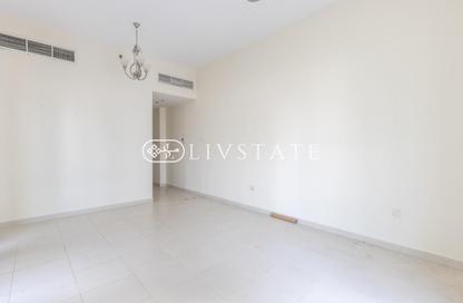 Apartment - 1 - 1 for rent in Cascades Tower - Dubai Marina - Dubai