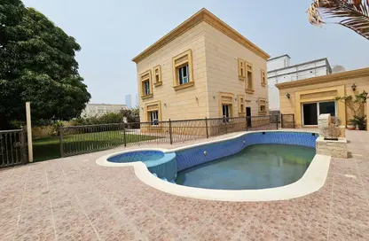 Villa - 5 Bedrooms - 7 Bathrooms for rent in Al Quoz 1 Villas - Al Quoz 1 - Al Quoz - Dubai