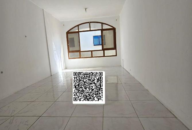 100411303 - Property Main Image