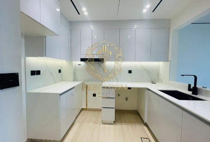 73112535 - Property Image 2