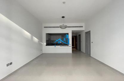 Apartment - 1 - 2 for rent in Al Waleed Garden 2 - Al Waleed Garden - Al Jaddaf - Dubai