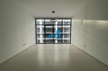 Apartment - 1 - 2 for rent in Al Waleed Garden 2 - Al Waleed Garden - Al Jaddaf - Dubai Apartment - 1 - 2 for rent in Al Waleed Garden 2 - Al Waleed Garden - Al Jaddaf - Dubai