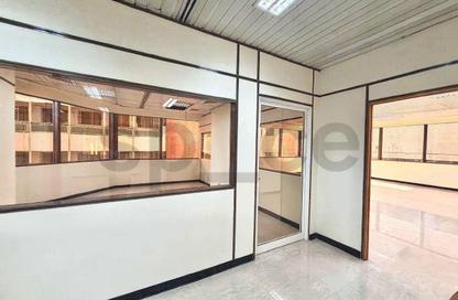 Office Space - Studio - 2 Bathrooms for rent in Hamdan Street - Abu Dhabi