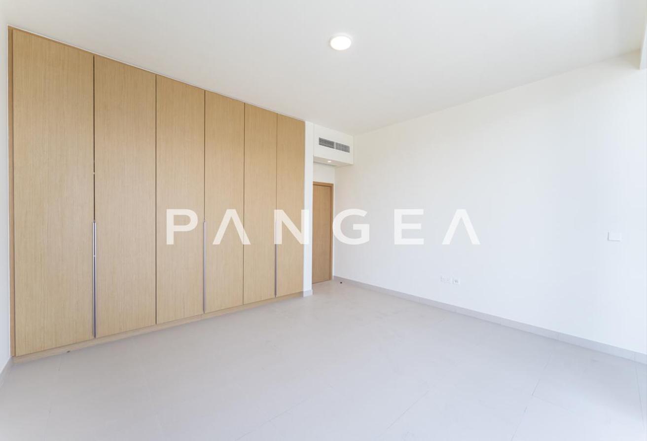 Vacant l Best Price l Close to Main Park photo 27