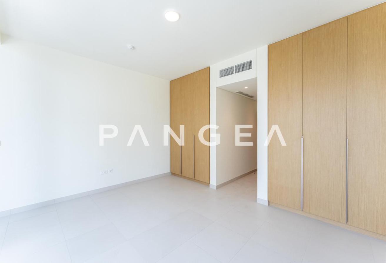 Vacant l Best Price l Close to Main Park photo 28