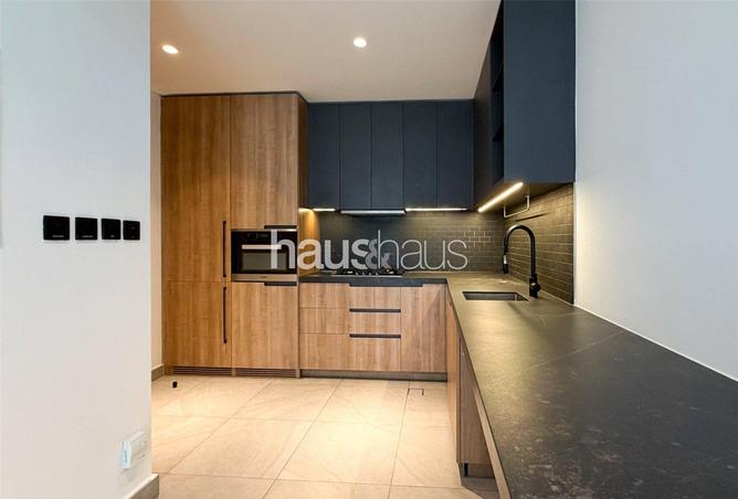 94438011 - Property Image 3