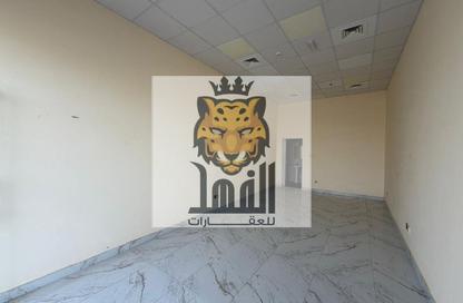 Shop - Studio - 1 Bathroom for rent in Al Jurf 3 - Al Jurf - Ajman Downtown - Ajman