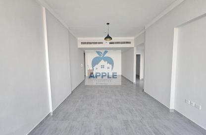 Apartment - 2 Bedrooms - 3 Bathrooms for rent in Muwaileh 3 Building - Muwaileh - Sharjah