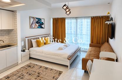 Apartment - Studio - 1 for rent in The Point - Dubai Marina - Dubai