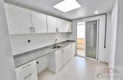 Apartment - 2 Bedrooms - 1 Bathroom for rent in Muweileh Community - Muwaileh Commercial - Sharjah