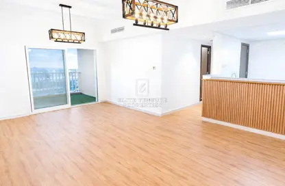 Apartment - 3 Bedrooms - 4 Bathrooms for rent in Centrium Tower 2 - Centrium Towers - Dubai Production City (IMPZ) - Dubai