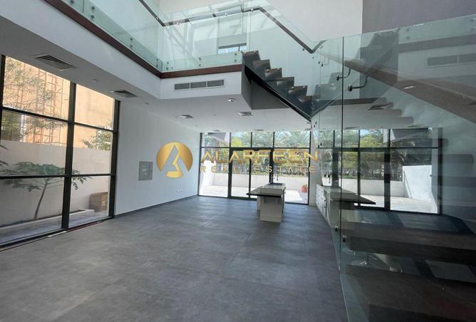 94004860 - Property Image 2