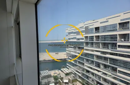 شقة - 2 غرف نوم - 3 حمامات للايجار في مساكن لامار - برج السيف - شاطئ الراحة - أبوظبي