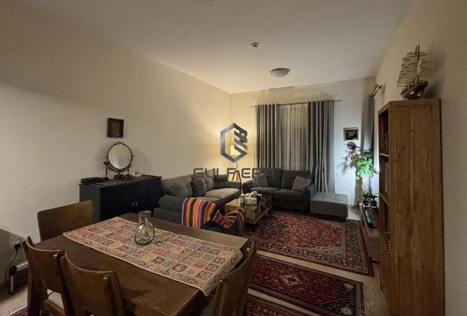 121998210 - Property Image 2