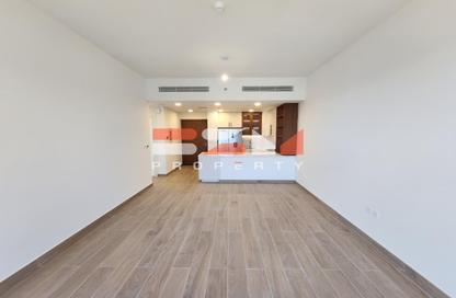 Apartment - 2 Bedrooms - 2 Bathrooms for rent in The Mayfair - Town Square - Dubai