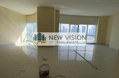 Apartment - 3 Bedrooms - 4 Bathrooms for rent in Al Khan Lagoon Tower - Al Khan Lagoon - Al Khan - Sharjah