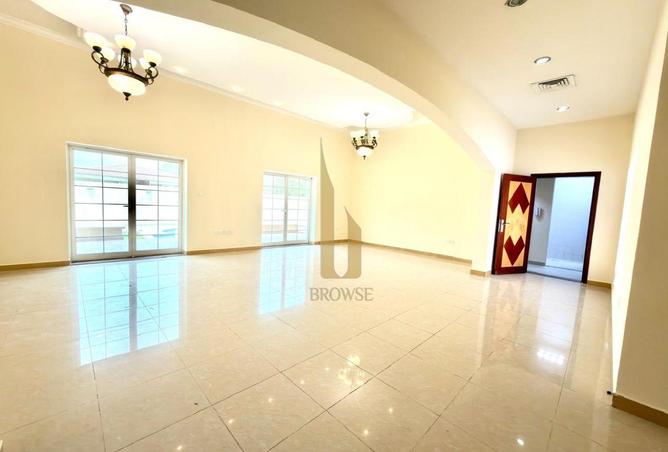 130199729 - Property Main Image