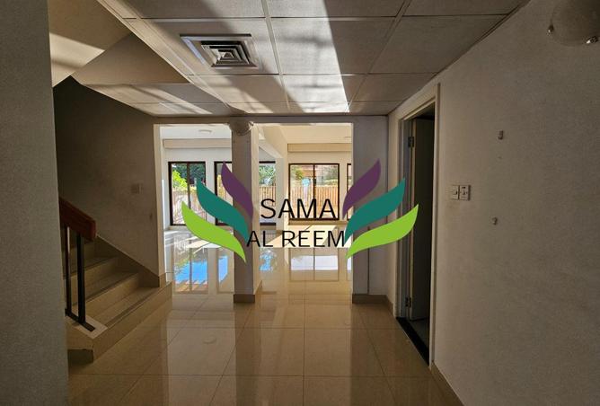 110536002 - Property Image 3