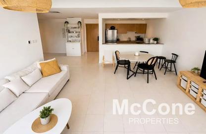 Apartment - 3 Bedrooms - 2 Bathrooms for rent in Al Nakheel 2 - Al Nakheel - Greens - Dubai