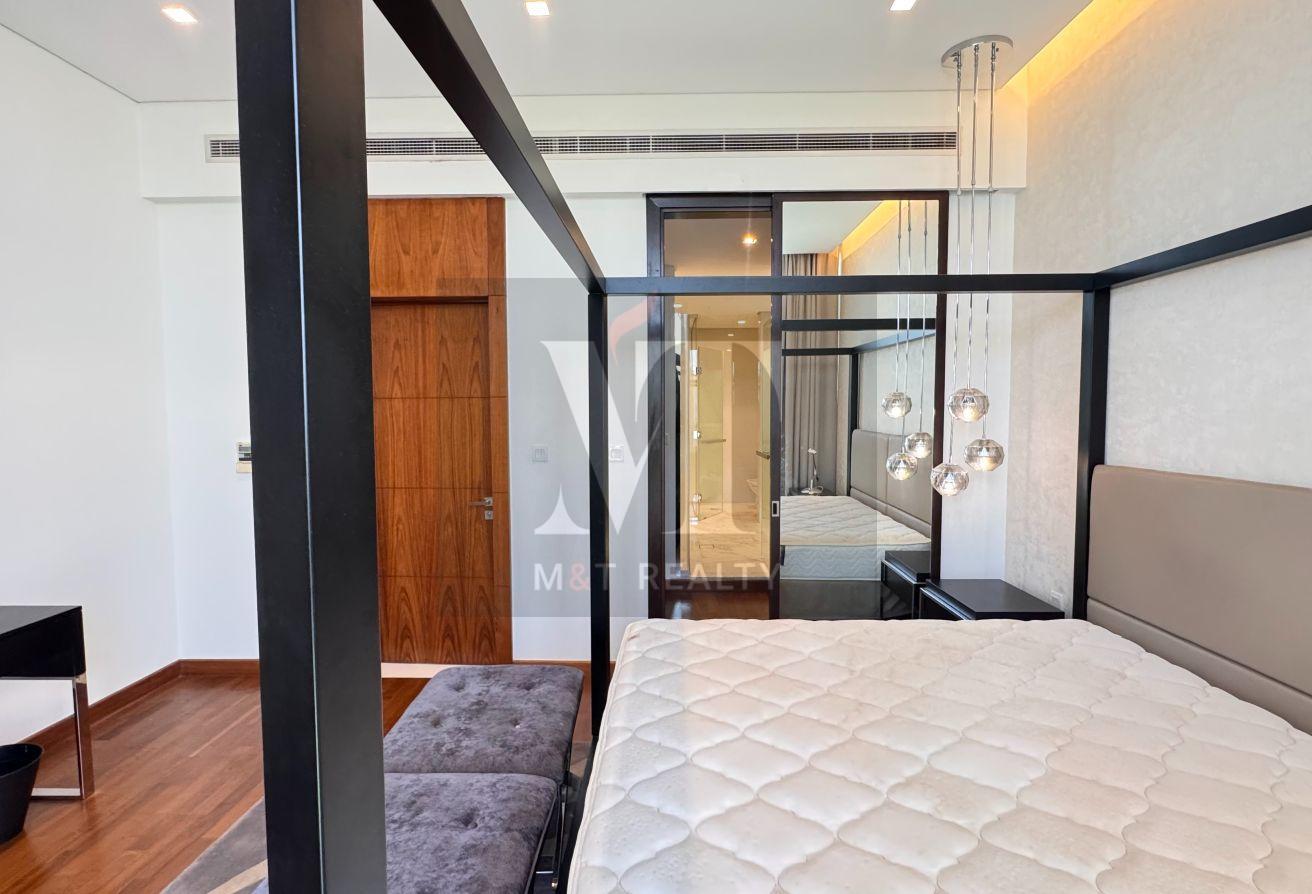 Huge Plot | Fully Furnished | Branded photo 23