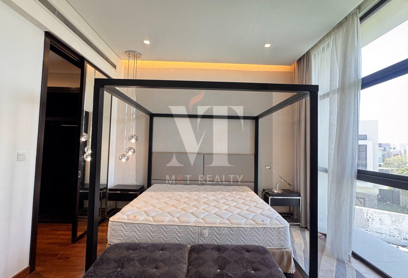 Huge Plot | Fully Furnished | Branded photo 22