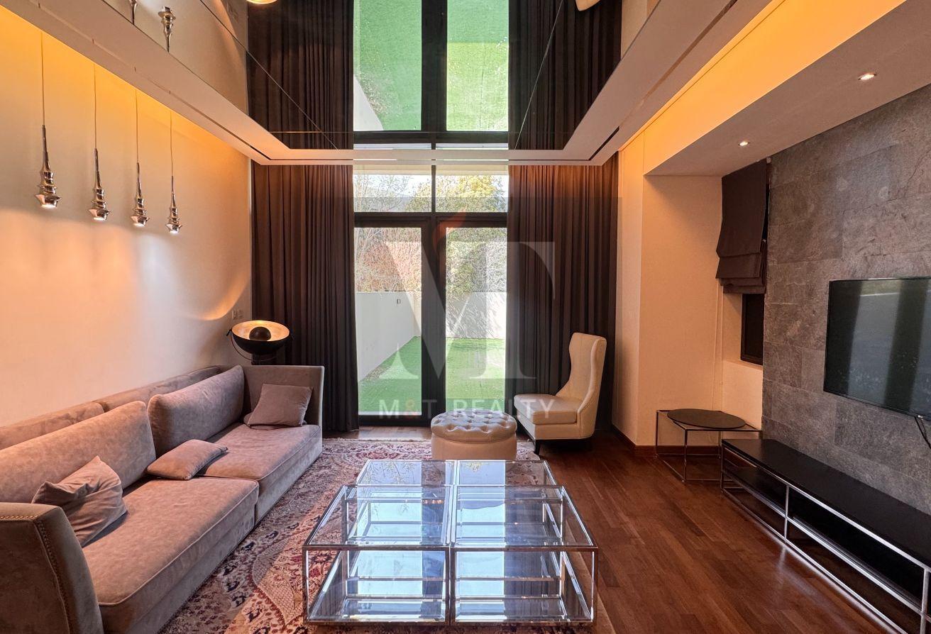 Huge Plot | Fully Furnished | Branded photo 4