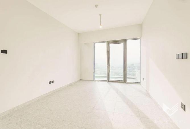 74253394 - Property Image 3