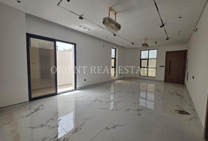 74242295 - صورة العقار 2