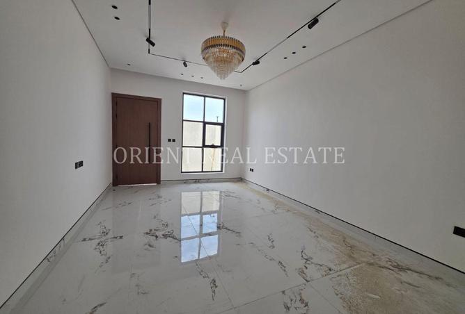 74242295 - صورة العقار 3