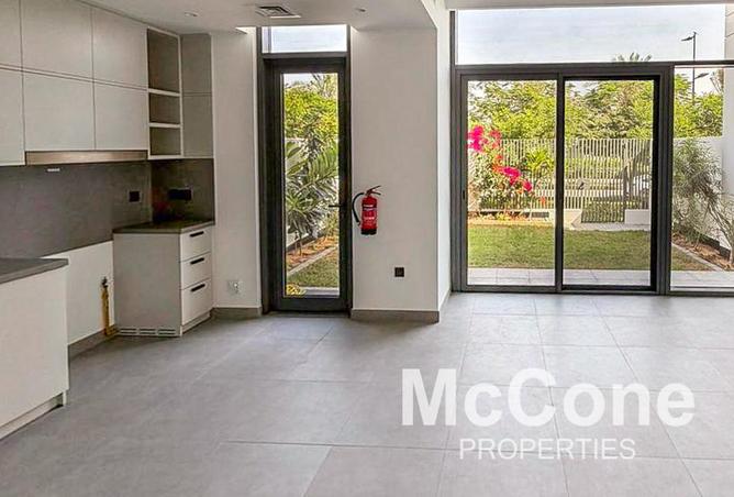 93571941 - Property Image 2