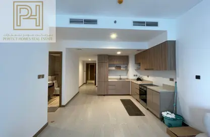 شقة - 2 غرف نوم - 2 حمامات للبيع في واحة اوربان - الخليج التجاري - دبي