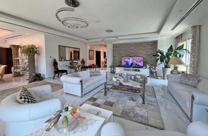 Villa - 4 Bedrooms - 5 Bathrooms for sale in Villa Lantana 1 - Villa Lantana - Dubai Science Park - Dubai