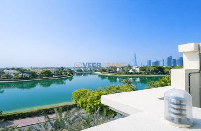 Villa - 7+ - 7 for rent in Sector E - Emirates Hills - Dubai