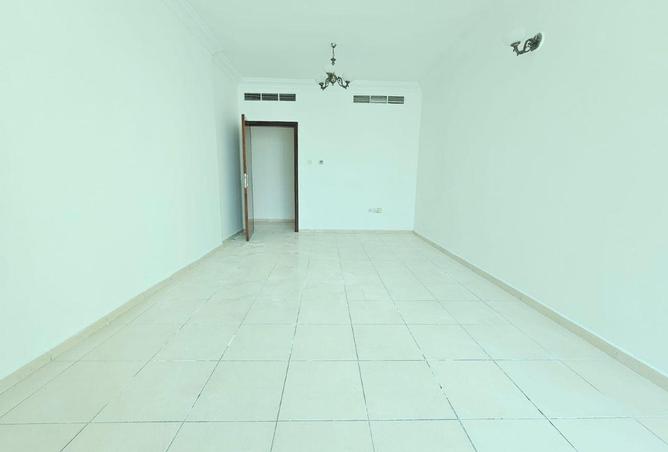 57369289 - Property Image 3