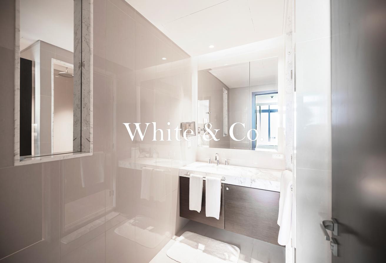 LUXURY LIVING | THREE BEDROOMS | MODERN photo 8