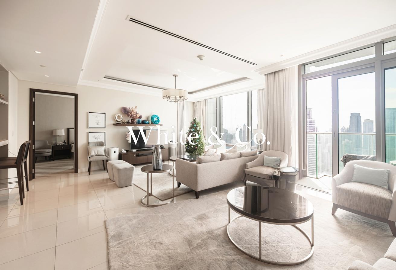 LUXURY LIVING | THREE BEDROOMS | MODERN photo 2