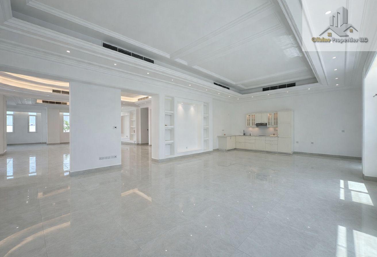 Huge Plot | Garden Area | Spacious Living Area photo 8
