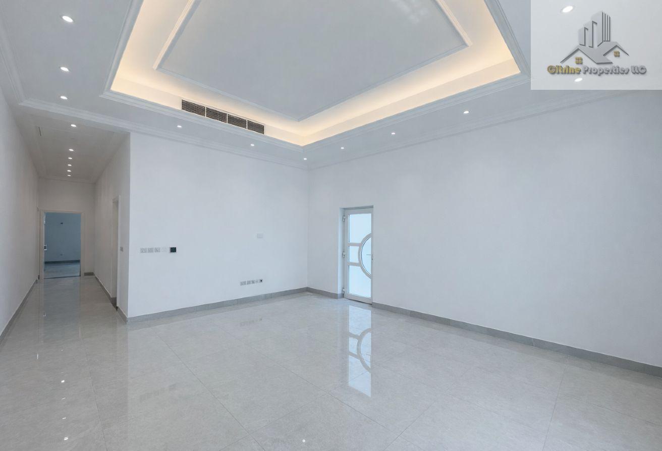 Huge Plot | Garden Area | Spacious Living Area photo 17