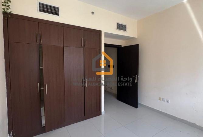 137453818 - Property Image 2