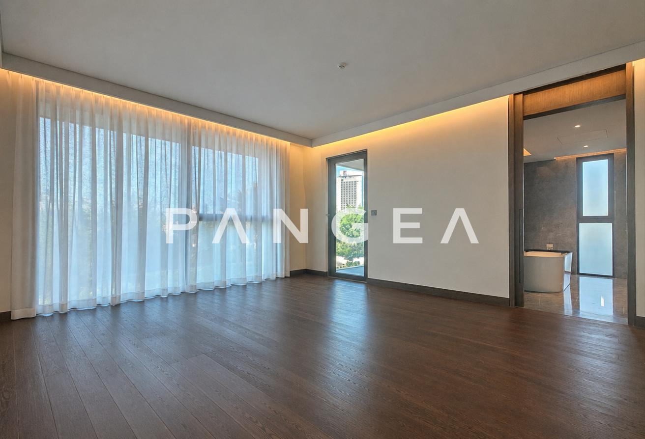 Largest Corner Plot | Premium Finishes | Park Backing photo 6
