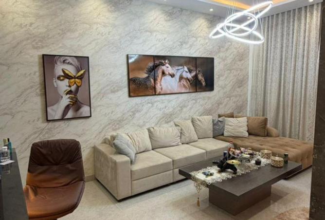 102009910 - Property Image 2