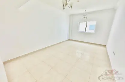 Apartment - 1 Bedroom - 1 Bathroom for rent in Muweileh Community - Muwaileh Commercial - Sharjah