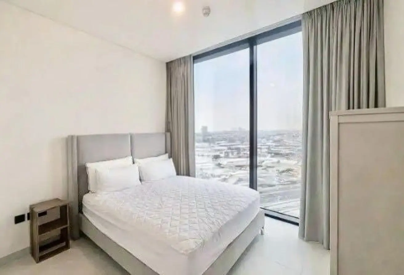 84074589 - Property Main Image