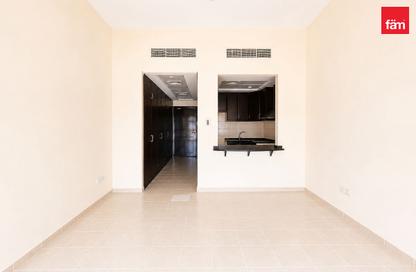 Apartment - Studio - 1 for rent in Building 171 - Contemporary Cluster - Discovery Gardens - Dubai