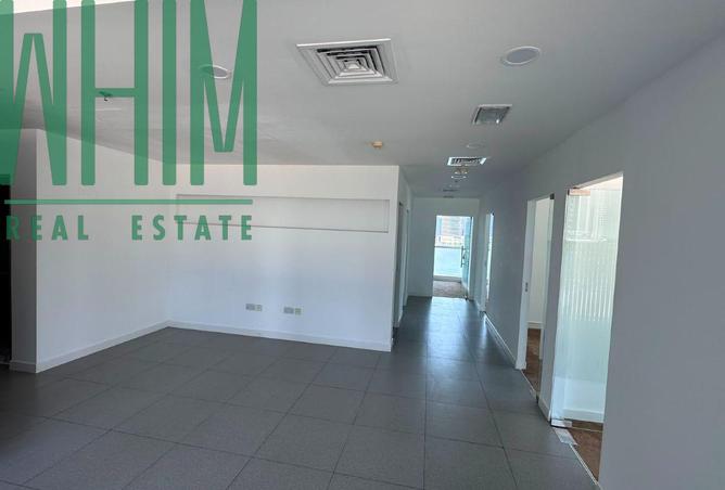 121977807 - Property Image 3