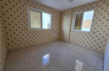 Apartment - 1 - 1 for rent in Al Qulayaa Building - Al Qulaya'ah - Al Sharq - Sharjah