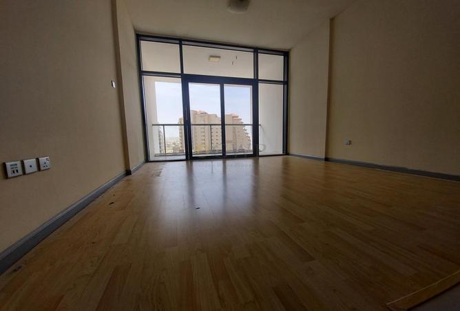 98678675 - Property Image 2